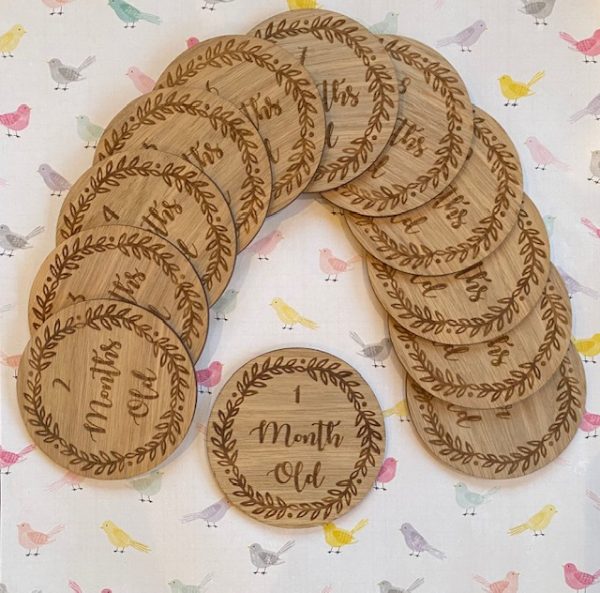 Baby Milestone Signs Wreath